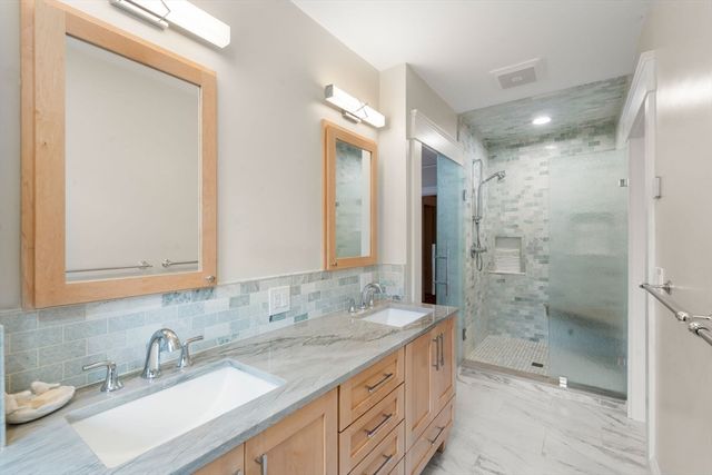55 Glezen Ln, Wayland, MA 01778