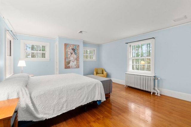 55 Glezen Ln, Wayland, MA 01778