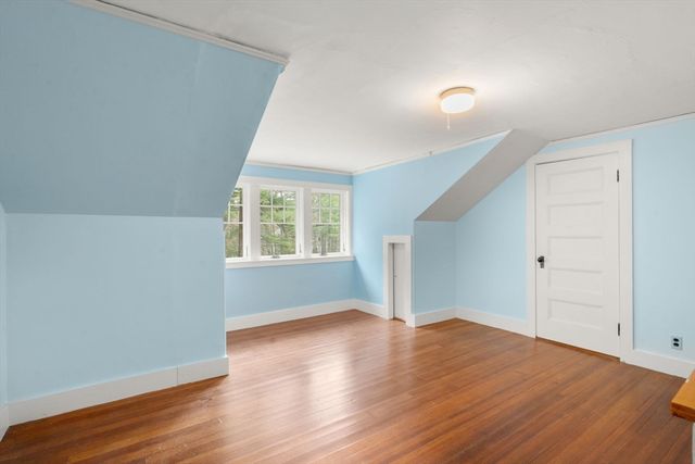 55 Glezen Ln, Wayland, MA 01778