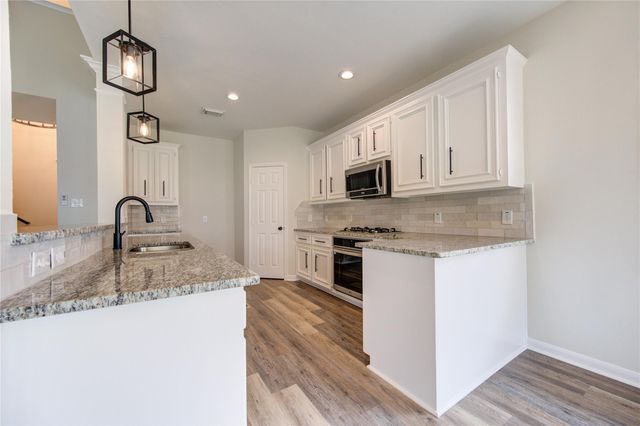 20911 Golden Sycamore Trail, Cypress, TX 77433