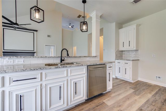 20911 Golden Sycamore Trail, Cypress, TX 77433