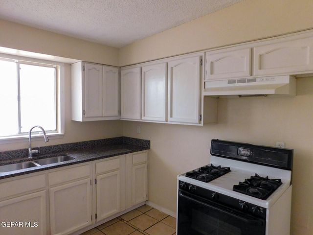 5629 WADSWORTH Avenue, El Paso, TX 79924