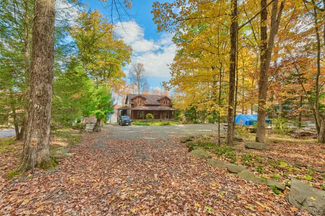 164 S Shore Drive, Wurtsboro, NY 12790