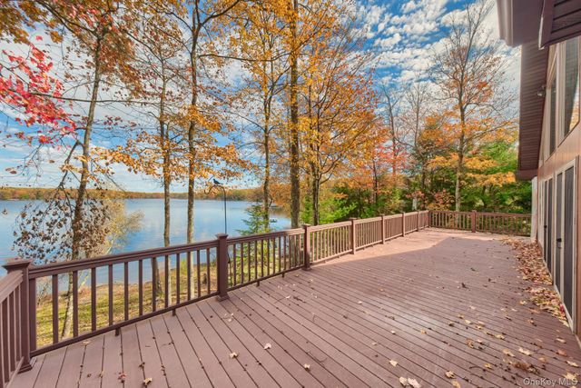 164 S Shore Drive, Wurtsboro, NY 12790