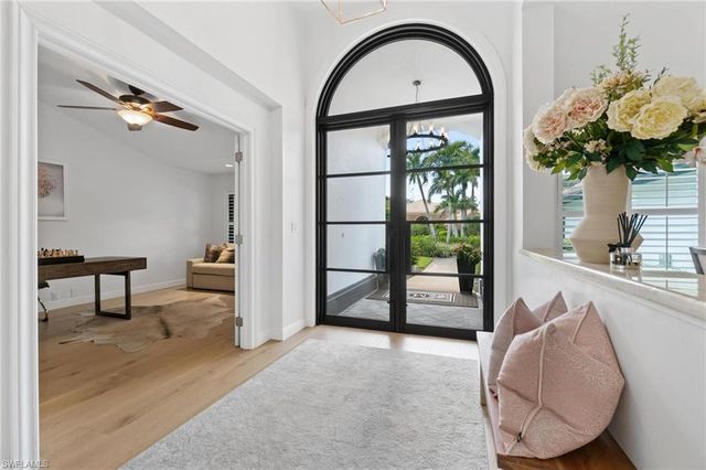 12856 Bald Cypress LN, Naples, FL 34119