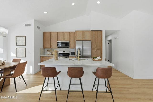 20620 N 5TH Drive, Phoenix, AZ 85027