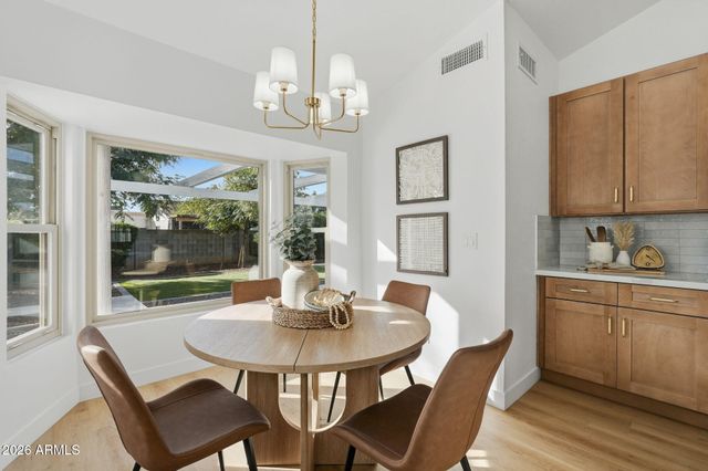 20620 N 5TH Drive, Phoenix, AZ 85027