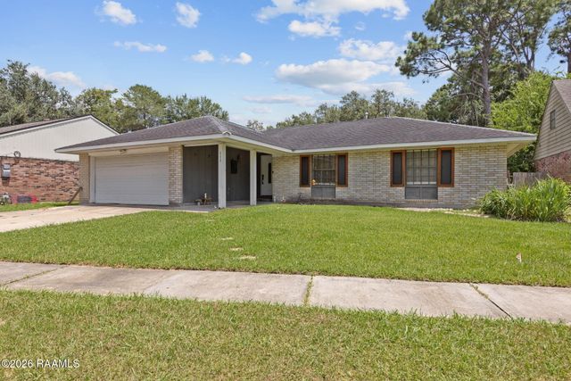 111 Castle Row, Lafayette, LA 70506