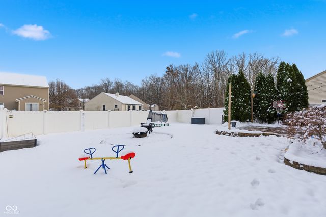 2013 Sotheby Lane, Indianapolis, IN 46239