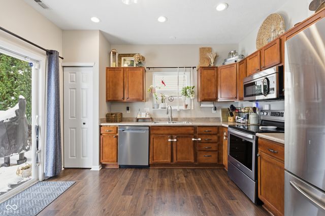 2013 Sotheby Lane, Indianapolis, IN 46239