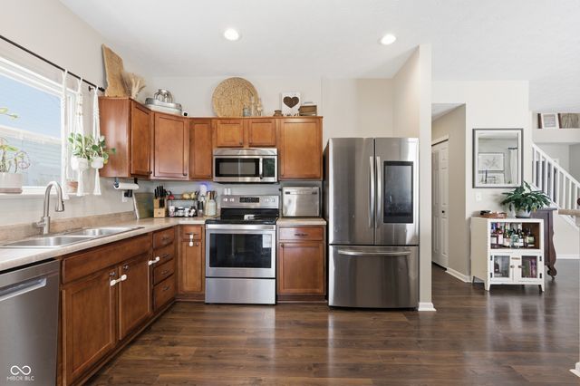 2013 Sotheby Lane, Indianapolis, IN 46239