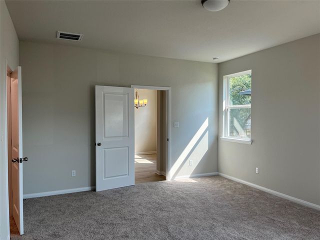 130 Spangle WAY, Kyle, TX 78640