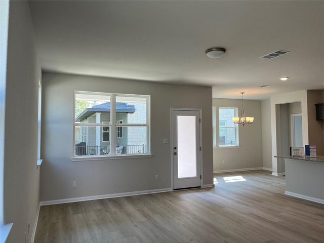 130 Spangle WAY, Kyle, TX 78640