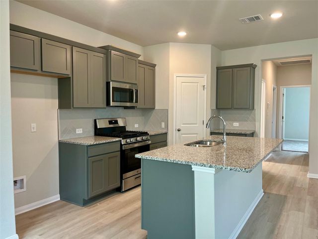 130 Spangle WAY, Kyle, TX 78640