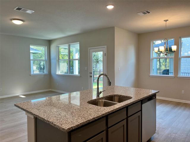 130 Spangle WAY, Kyle, TX 78640