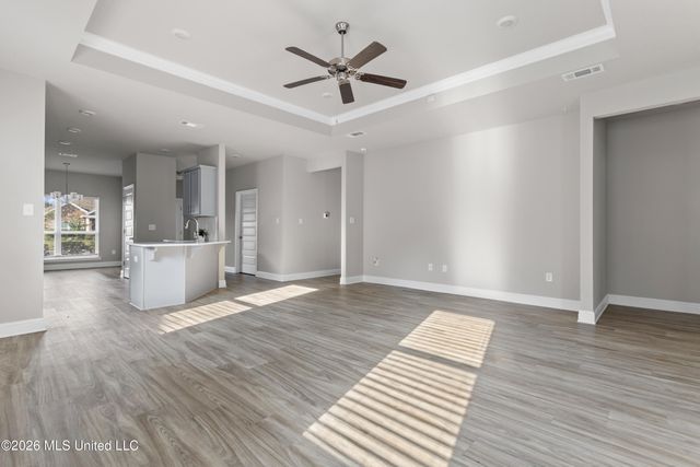 80 Saltmeadow Circle, Ocean Springs, MS 39564
