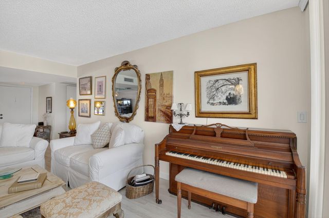 1 Harbourside Drive 4205, Delray Beach, FL 33483