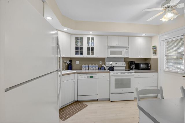 1 Harbourside Drive 4205, Delray Beach, FL 33483