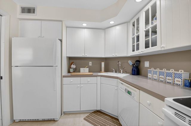1 Harbourside Drive 4205, Delray Beach, FL 33483