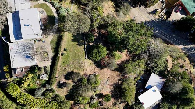 6108 Skyline Blvd, Oakland, CA 94611