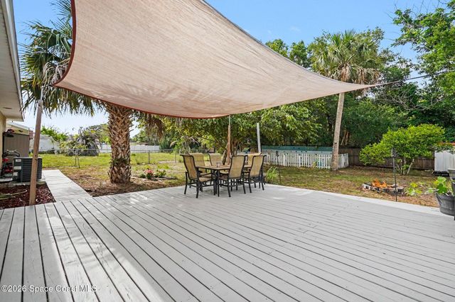 2556 1st Avenue NE, Palm Bay, FL 32905