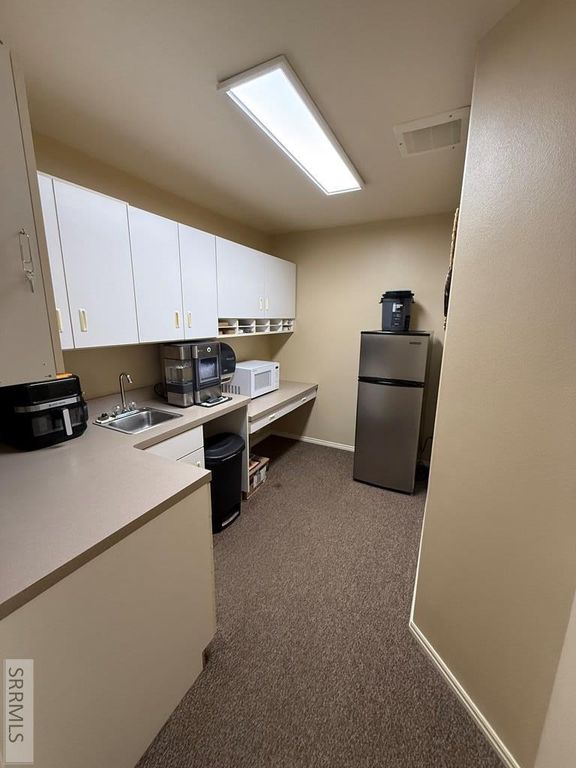 Image 15 of property listing at 480 W Sunnyside Road # 4, Idaho Falls, ID 83402