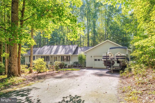 3329 VIOLA WAY, Bumpass, VA 23024