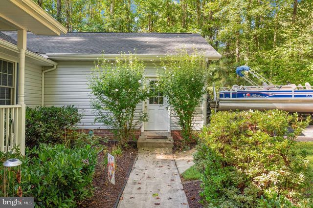 3329 VIOLA WAY, Bumpass, VA 23024