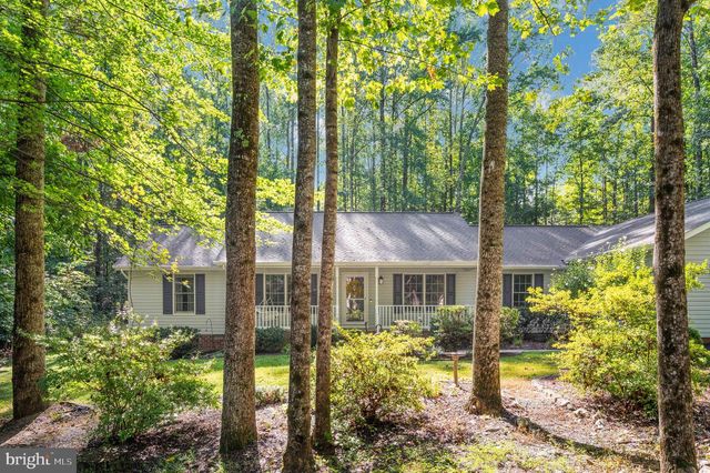 3329 VIOLA WAY, Bumpass, VA 23024