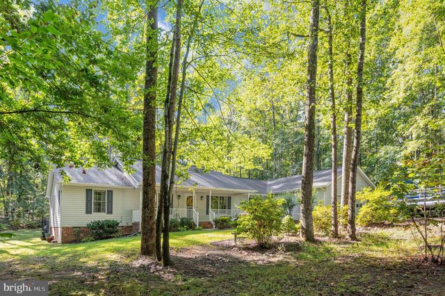 3329 VIOLA WAY, Bumpass, VA 23024