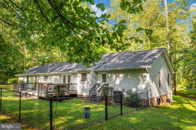 3329 VIOLA WAY, Bumpass, VA 23024