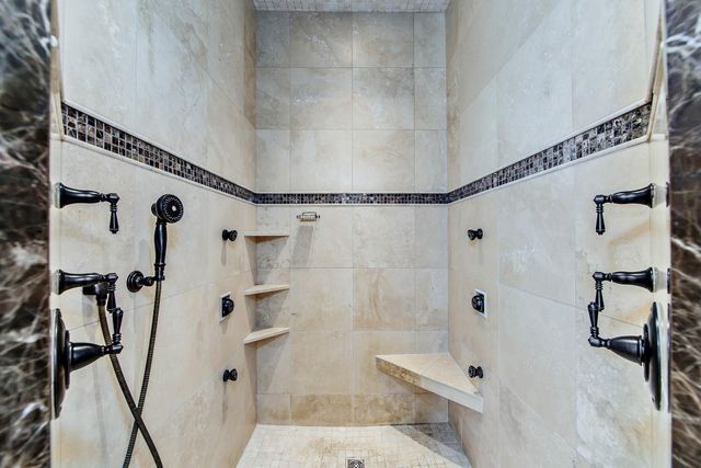 5270 West Main Street, Houma, LA 70360