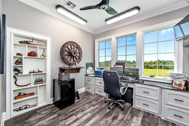 5270 West Main Street, Houma, LA 70360