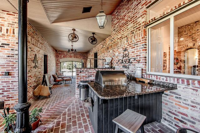 5270 West Main Street, Houma, LA 70360