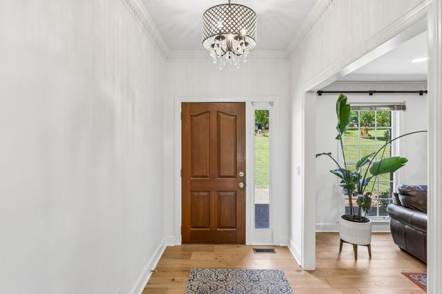 2013 Cedarmont Dr, Franklin, TN 37067