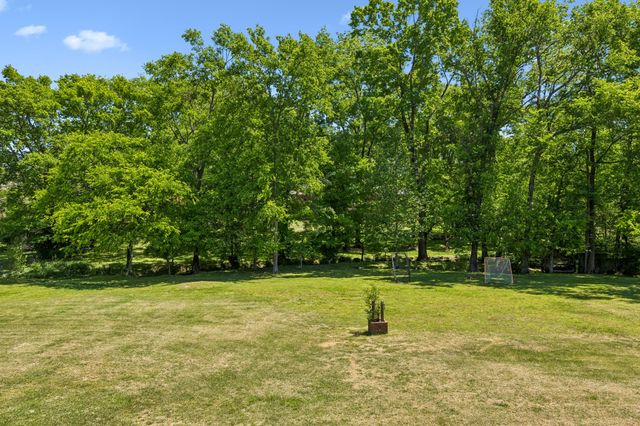 2013 Cedarmont Dr, Franklin, TN 37067