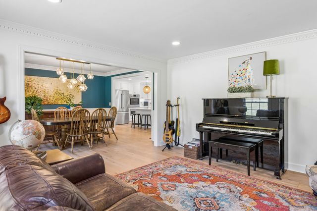 2013 Cedarmont Dr, Franklin, TN 37067