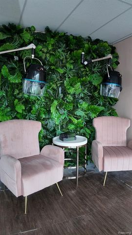 18718 Grand River Avenue, Detroit, MI 48223