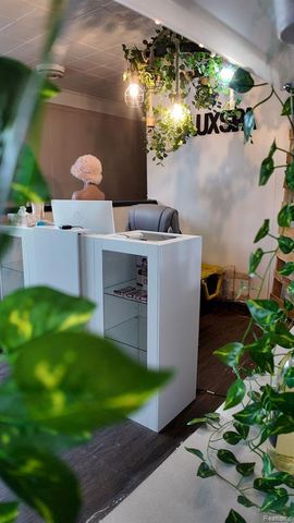 18718 Grand River Avenue, Detroit, MI 48223