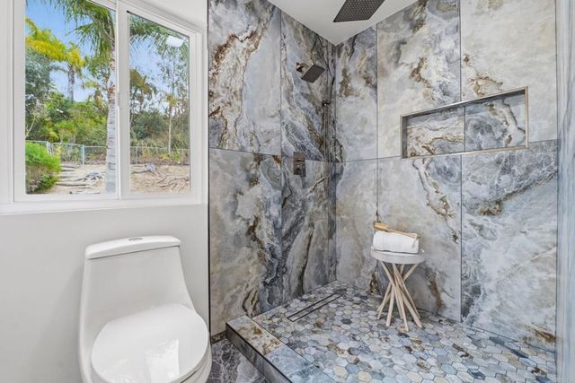 5240 Jack Pine Ct, Oceanside, CA 92056