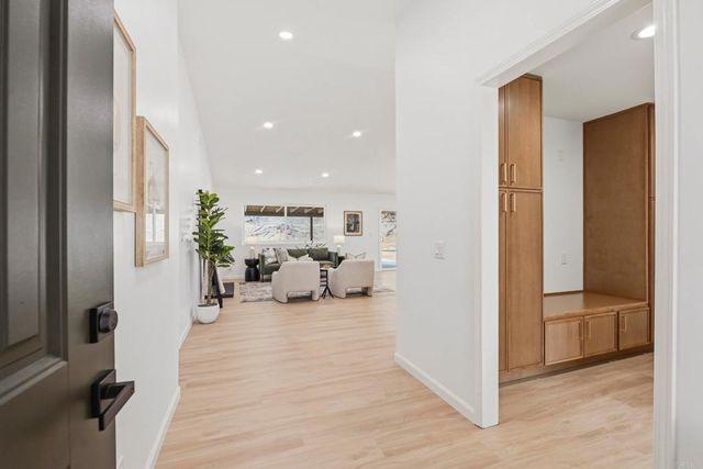 5240 Jack Pine Ct, Oceanside, CA 92056