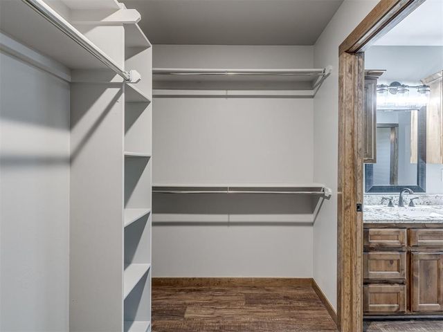 29605 Kickapoo Road, Mcloud, OK 74851