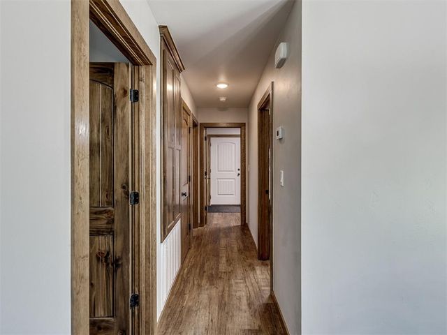 29605 Kickapoo Road, Mcloud, OK 74851