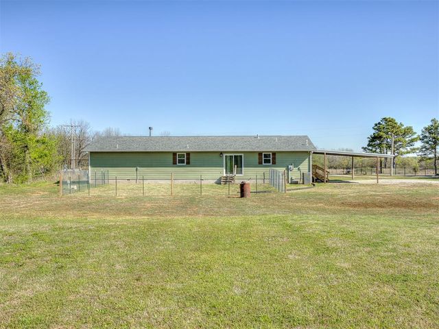 29605 Kickapoo Road, Mcloud, OK 74851