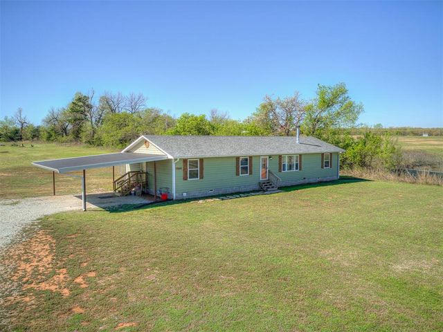29605 Kickapoo Road, Mcloud, OK 74851