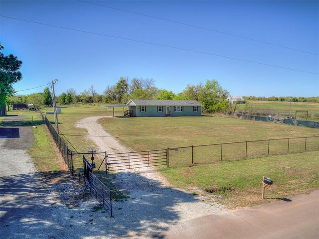 29605 Kickapoo Road, Mcloud, OK 74851