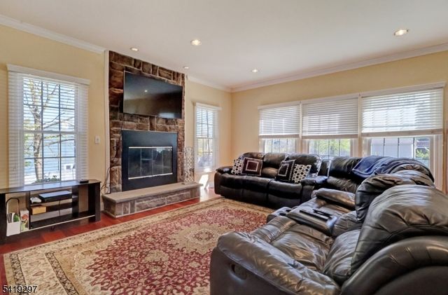 24 Pine Brook Rd, Montville Twp., NJ 07082