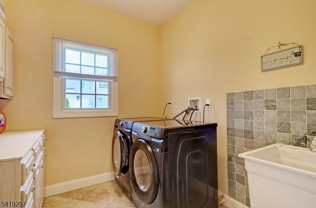 24 Pine Brook Rd, Montville Twp., NJ 07082