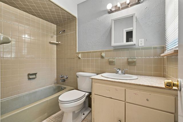 1005 Belvedere Drive, Arlington, TX 76010