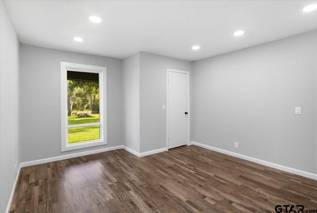 15759 Highway 31 E, Tyler, TX 75705